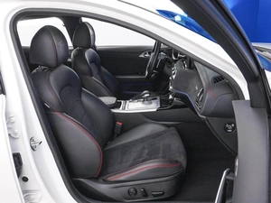 Лифтбек Kia Stinger 2022 года, 2988088 рублей, Москва