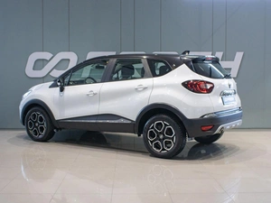 Внедорожник Renault Kaptur 2021 года, 1800000 рублей, Петрозаводск