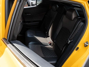 Внедорожник Toyota C-HR 2019 года, 1790000 рублей, Краснодар