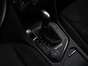Внедорожник Volkswagen Tiguan 2017 года, 2647444 рублей, Москва