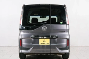 Минивэн Honda Stepwgn Spada 2019 года, 2399000 рублей, Красноярск