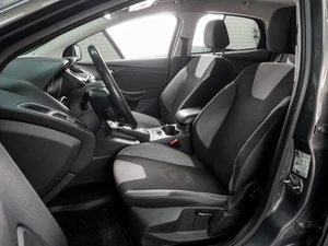 Хетчбэк Ford Focus 2012 года, 679000 рублей, Воронеж
