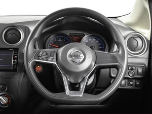 Хетчбэк Nissan Note 2018 года, 875100 рублей, Казань