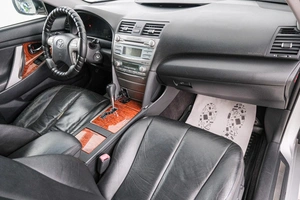 Седан Toyota Camry 2008 года, 1229000 рублей, Красноярск