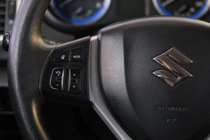 Внедорожник Suzuki SX4 2014 года, 1229000 рублей, Омск