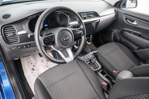 Хетчбэк Kia Rio X-Line 2019 года, 1399000 рублей, Красноярск