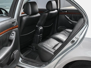 Седан Toyota Avensis 2007 года, 929000 рублей, Кирилловка