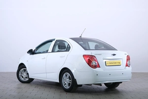 Седан Chevrolet Aveo 2012 года, 689000 рублей, Омск