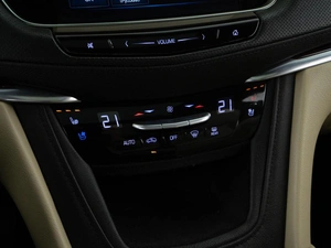 Внедорожник Cadillac XT5 2017 года, 2749050 рублей, Москва