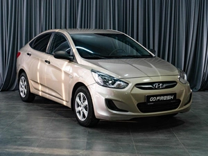 Седан Hyundai Solaris 2014 года, 949000 рублей, Тюмень