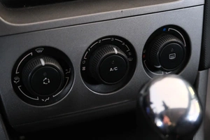 Хетчбэк Peugeot 308 2012 года, 629000 рублей, Омск