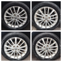 Седан Volkswagen Jetta 2013 года, 1090000 рублей, Железногорск