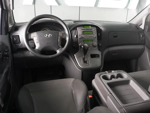 Минивэн Hyundai Grand Starex 2012 года, 1729000 рублей, Минеральные Воды