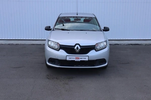 Хэтчбек Renault Sandero 2018 года, 990000 рублей, Брянск