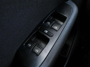 Седан Volkswagen Jetta 2016 года, 1120000 рублей, Волгоград