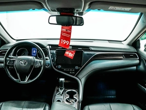 Седан Toyota Camry 2019 года, 2929000 рублей, Красноярск
