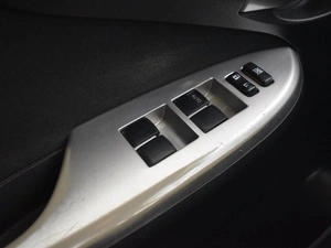 Седан Toyota Corolla 2013 года, 879900 рублей, Казань