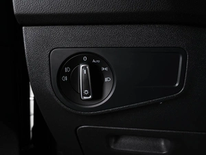Внедорожник Volkswagen Tiguan 2017 года, 2599000 рублей, Ростов-на-Дону