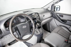 Минивэн Hyundai Grand Starex 2012 года, 1500000 рублей, Пермь