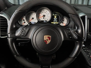 Внедорожник Porsche Cayenne S 2011 года, 2210000 рублей, Тюмень