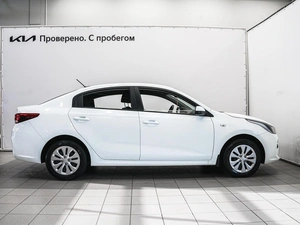 Седан Kia Rio 2019 года, 1350000 рублей, Красноярск