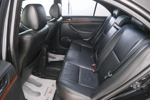 Седан Toyota Avensis 2008 года, 999000 рублей, Красноярск