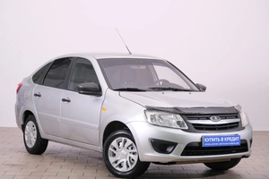 Лифтбек ВАЗ (LADA) Granta 2016 года, 399000 рублей, Омск