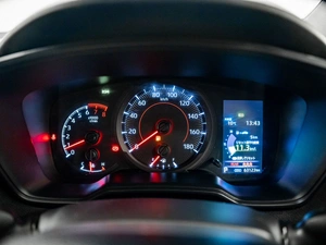 Хетчбэк Toyota Corolla 2020 года, 1900000 рублей, Красноярск