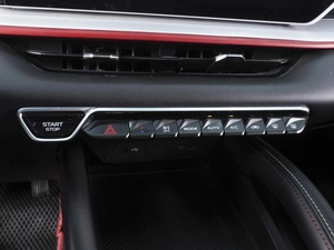 Внедорожник Geely Coolray 2024 года, 2150000 рублей, Ростов-на-Дону