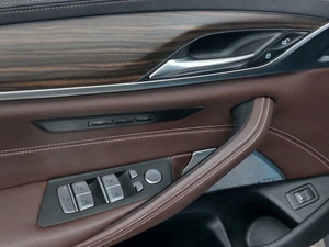 Седан BMW 5 серия 2021 года, 5300000 рублей, Барнаул