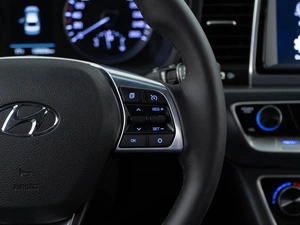 Седан Hyundai Sonata 2017 года, 1779050 рублей, Москва