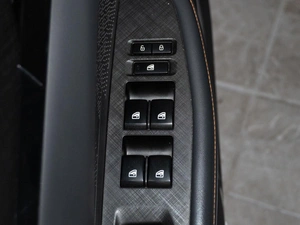 Лифтбек Changan UNI-V 2023 года, 1950000 рублей, Санкт-Петербург