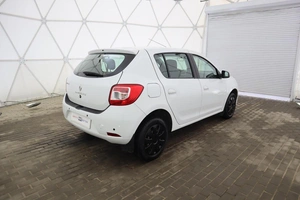 Хэтчбек Renault Sandero 2015 года, 899000 рублей, Обнинск
