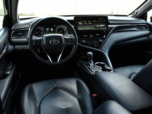 Седан Toyota Camry 2021 года, 3395000 рублей, Краснодар