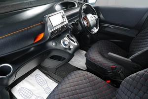 Минивэн Toyota Sienta 2016 года, 1469000 рублей, Тюмень