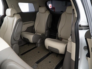 Минивэн Kia Carnival 2021 года, 4238888 рублей, Москва