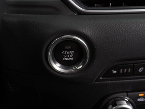 Внедорожник Mazda CX-5 2018 года, 2549000 рублей, Воронеж