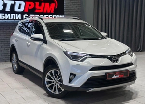 Внедорожник Toyota RAV4 2017 года, 2470000 рублей, Красноярск