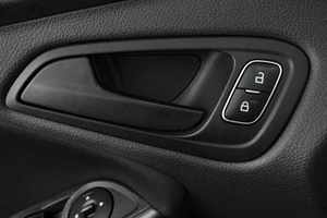 Хетчбэк Ford Focus 2018 года, 920000 рублей, Омск