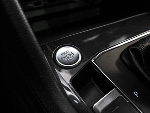 Внедорожник Volkswagen Tiguan Allspace 2019 года, 2544000 рублей, Кирилловка