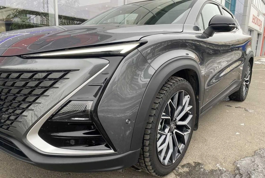 Внедорожник Changan UNI-T 2023 года, 2355000 рублей, Солонцы