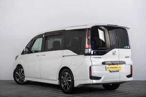 Минивэн Honda Stepwgn Spada 2021 года, 2879000 рублей, Томск