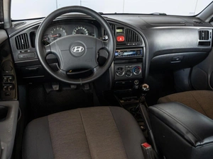 Седан Hyundai Elantra 2005 года, 495000 рублей, Краснодар