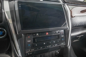 Седан Toyota Camry 2017 года, 2159000 рублей, Барнаул