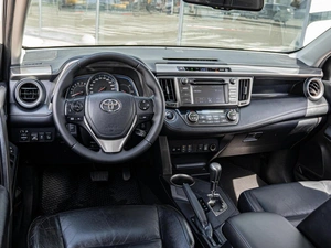 Внедорожник Toyota RAV4 2013 года, 2199000 рублей, Краснодар