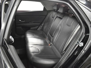 Седан Hyundai Elantra 2021 года, 1934900 рублей, Казань