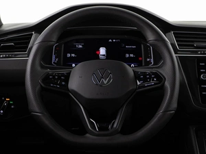 Внедорожник Volkswagen Tiguan 2019 года, 3547444 рублей, Москва