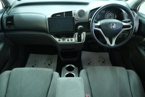 Минивэн Honda Stream 2010 года, 1259000 рублей, Омск