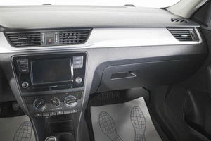 Лифтбек Skoda Rapid 2017 года, 1199000 рублей, Кемерово