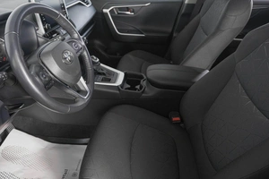 Внедорожник Toyota RAV4 2020 года, 3699000 рублей, Кемерово